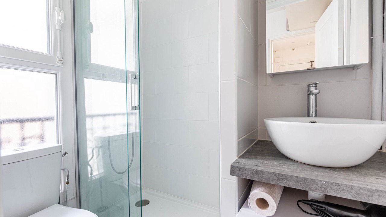 Photo of Bathroom in Hopital Saint-Louis
