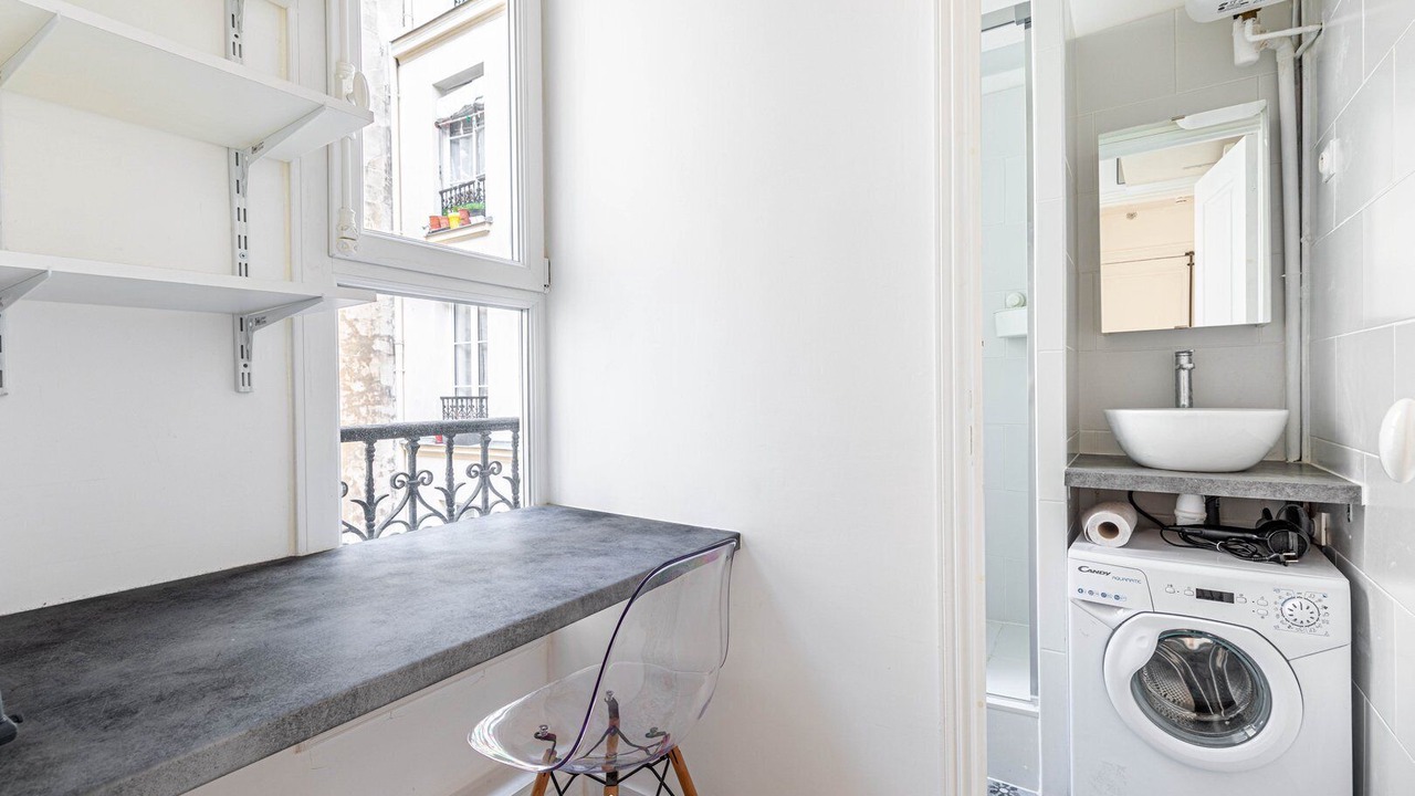 Photo of Bathroom in Hopital Saint-Louis