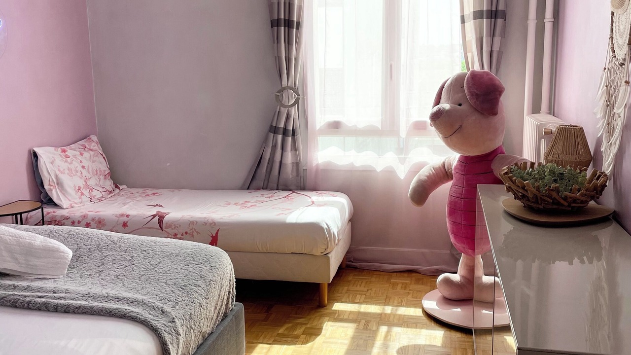 Photo of Bedroom in Cachan