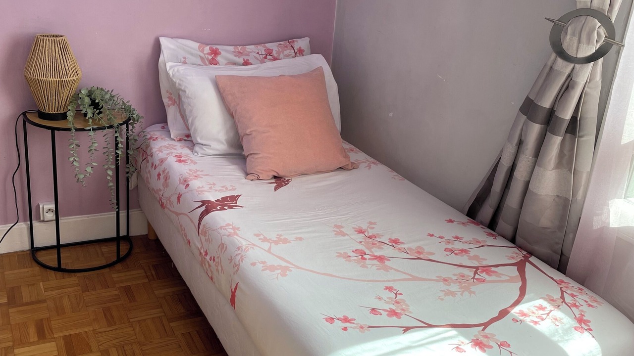 Photo of Bedroom in Cachan