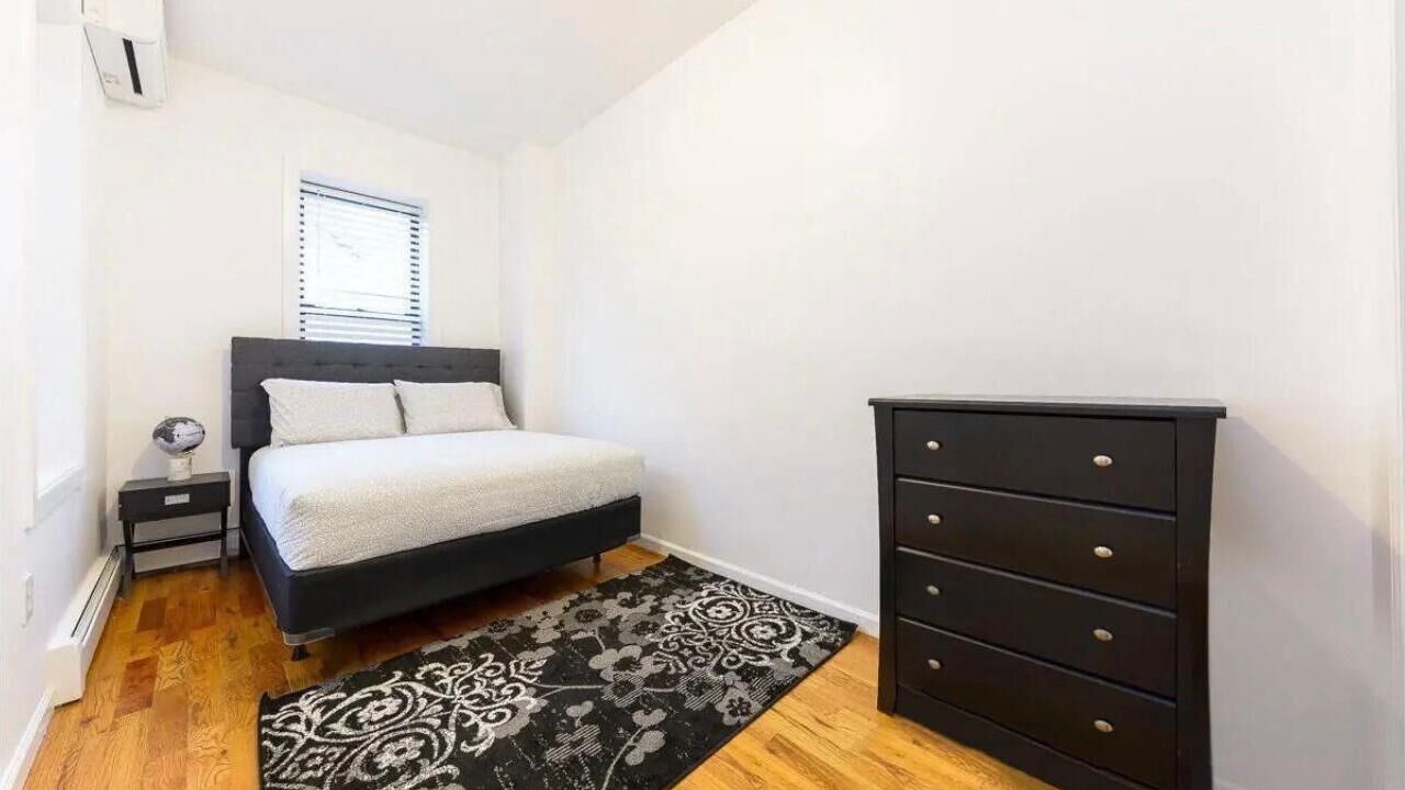 Photo of Bedroom in Crown Heights