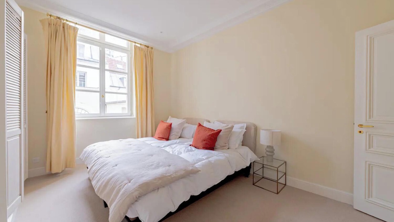 Photo of Bedroom in Quartier de la Monnaie