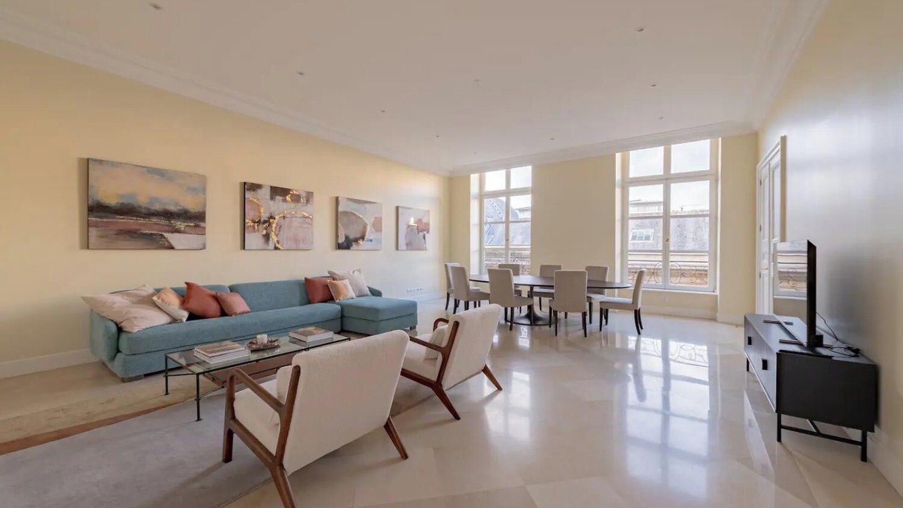 Photo of Livingroom in Quartier de la Monnaie