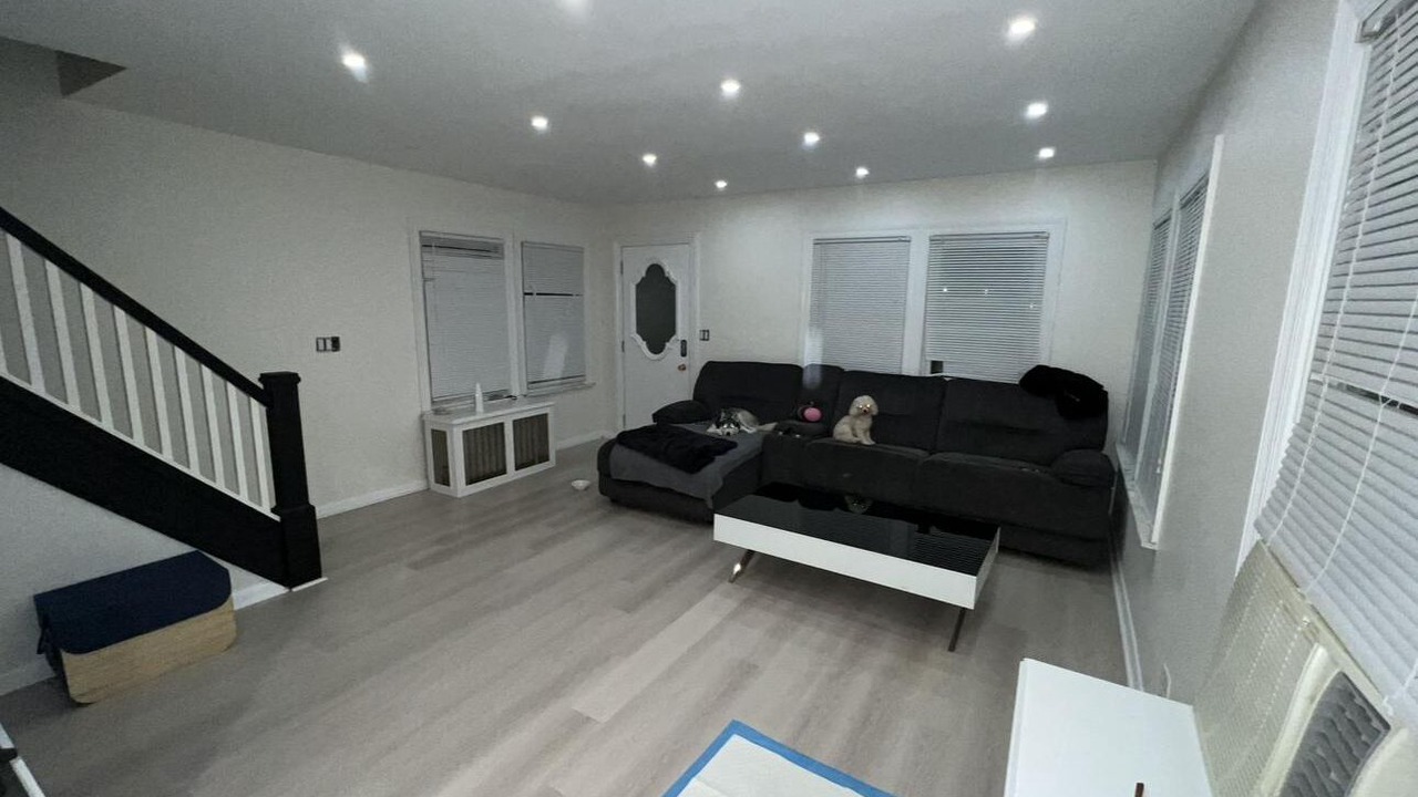 Photo of Livingroom in Marine Park