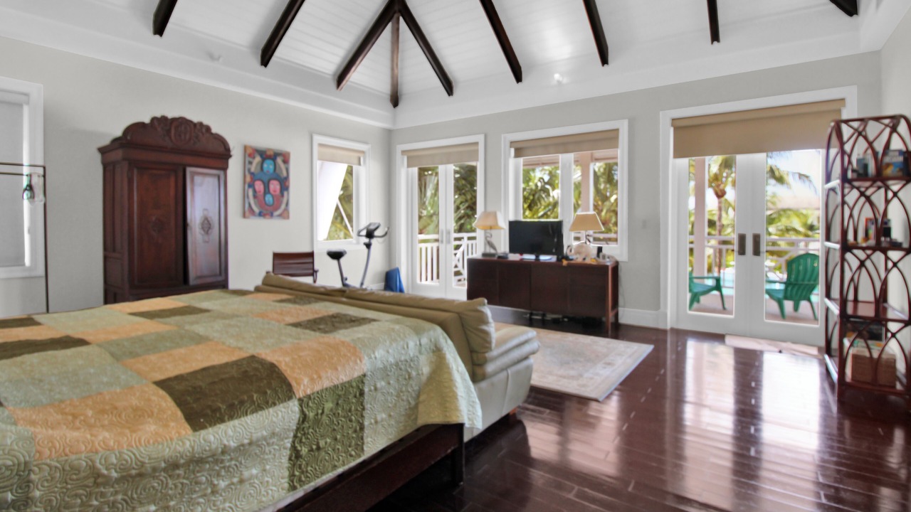 Photo of Bedroom in Nassau