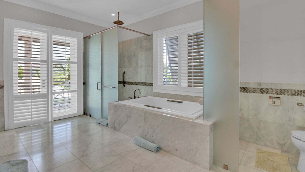 Photo of Bathroom in Nassau