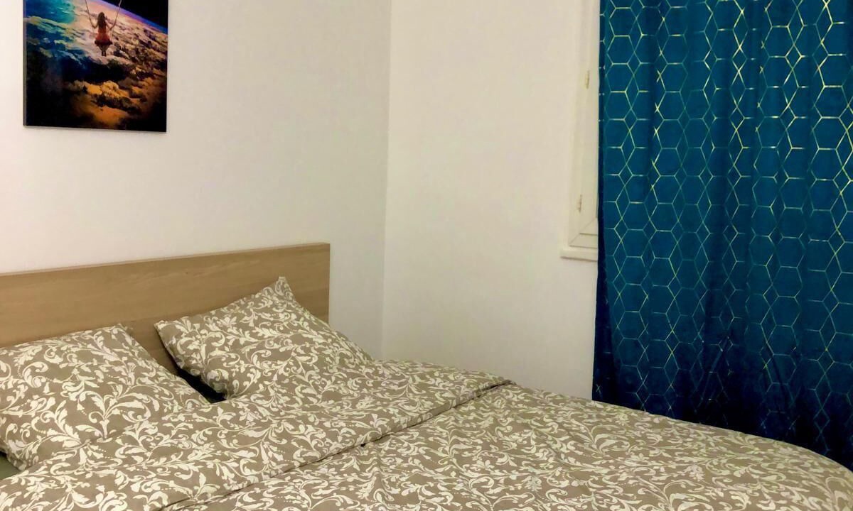 Photo of Bedroom in Antony