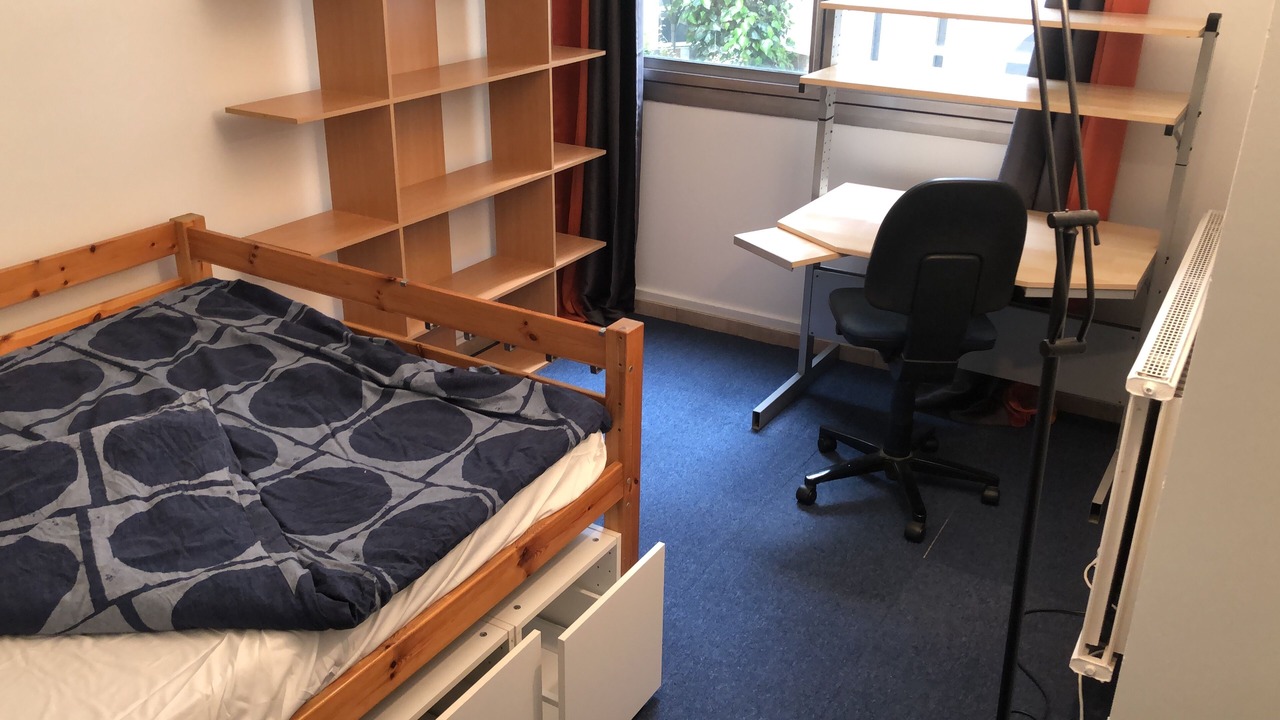 Photo of Bedroom in Cachan