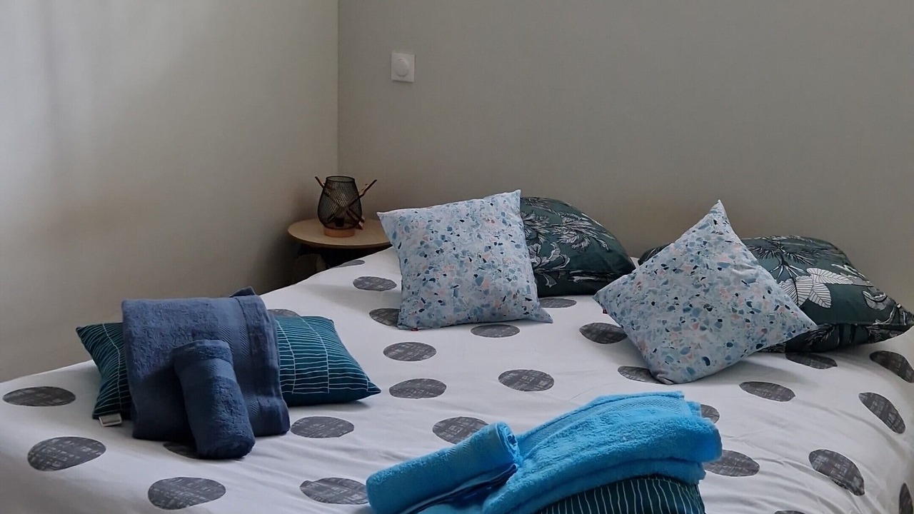 Photo of Bedroom in Alfortville