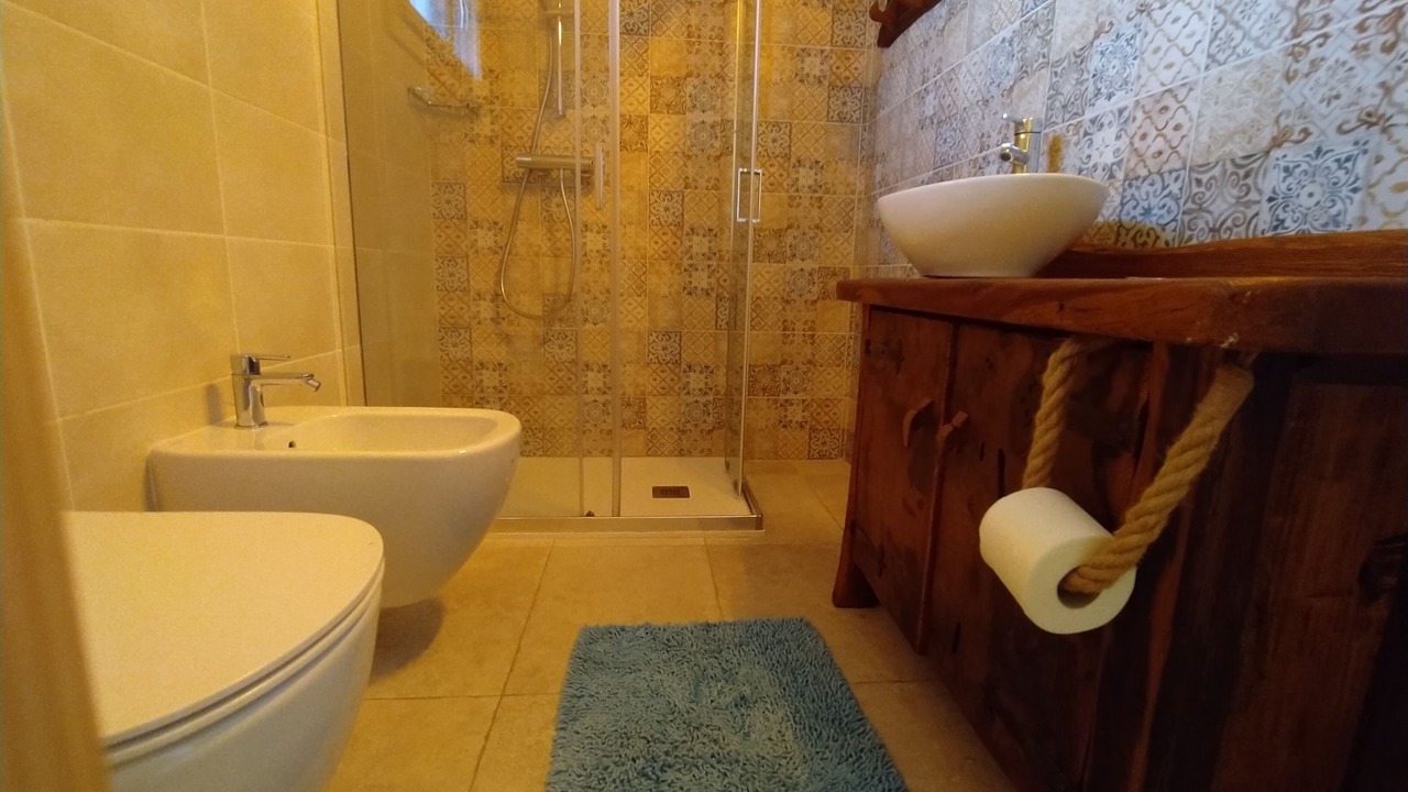 Photo of Bathroom in Tambre