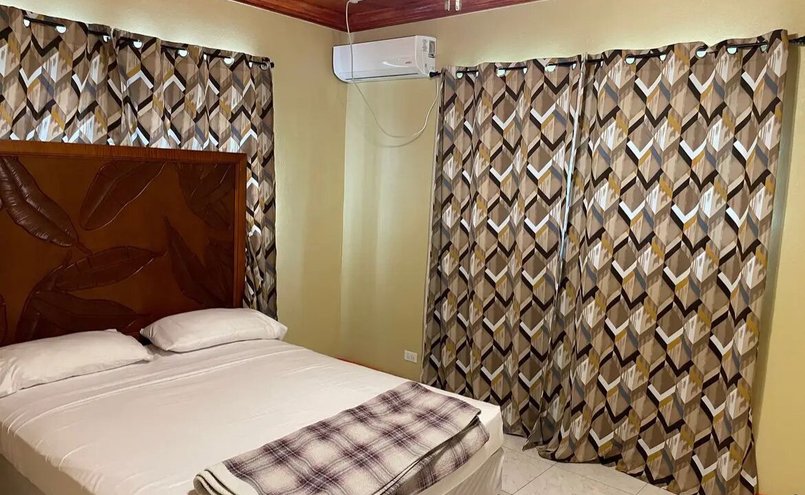 Photo of Bedroom in Nassau