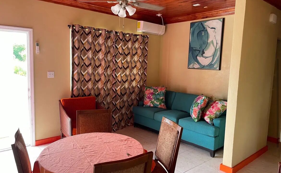 Photo of Livingroom in Nassau