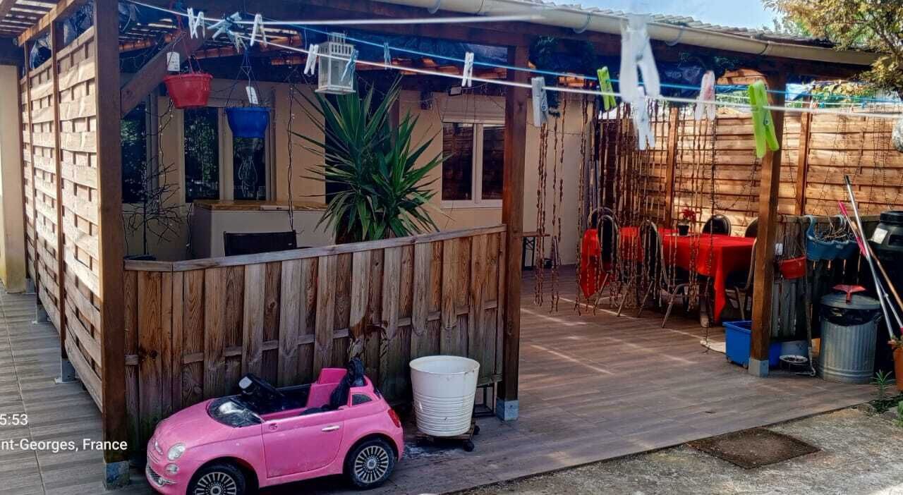 Photo of Patio Balcony in Villeneuve-Saint-Georges
