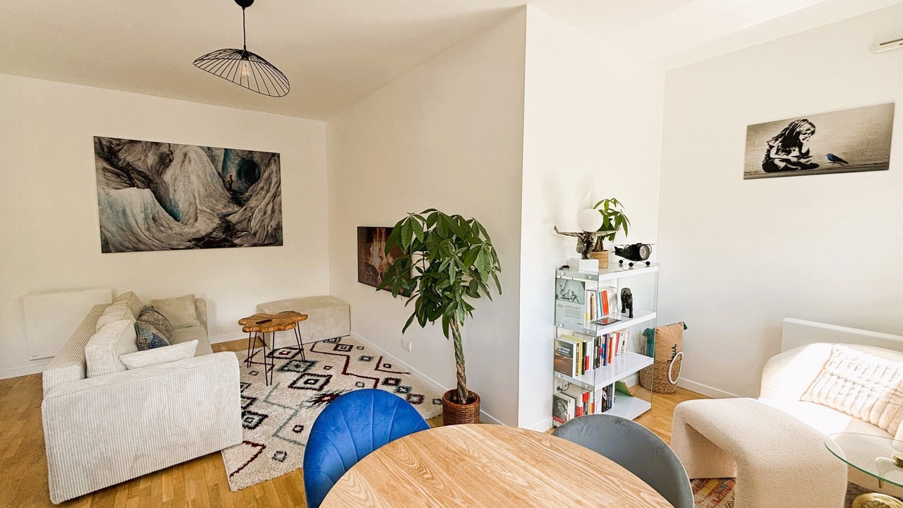 Photo of Livingroom in Le Plessis-Robinson