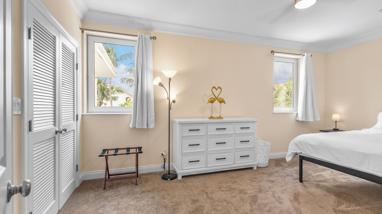 Photo of Bedroom in Paradise Island