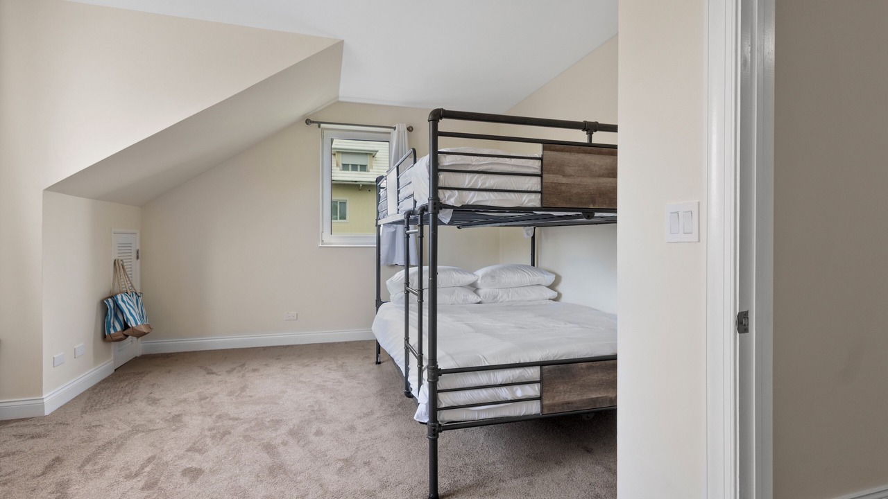 Photo of Bedroom in Paradise Island