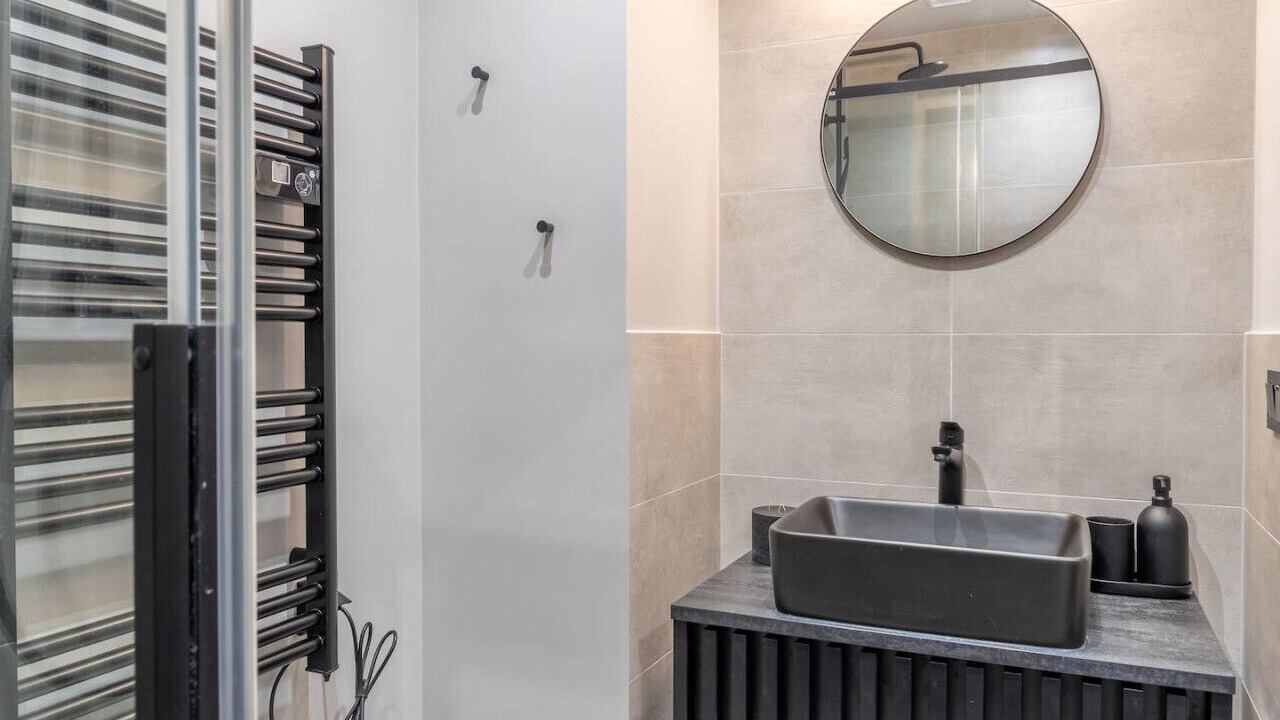Photo of Bathroom in Madeleine