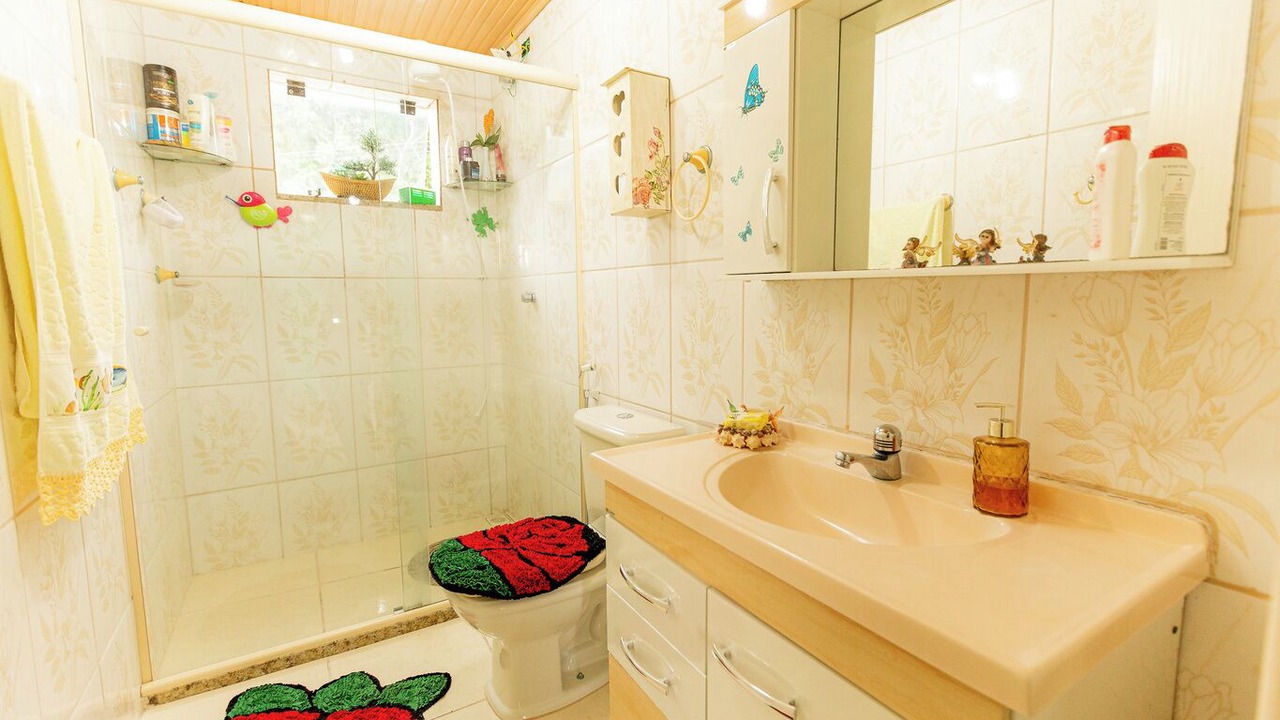 Photo of Bathroom in Praia do Jardim