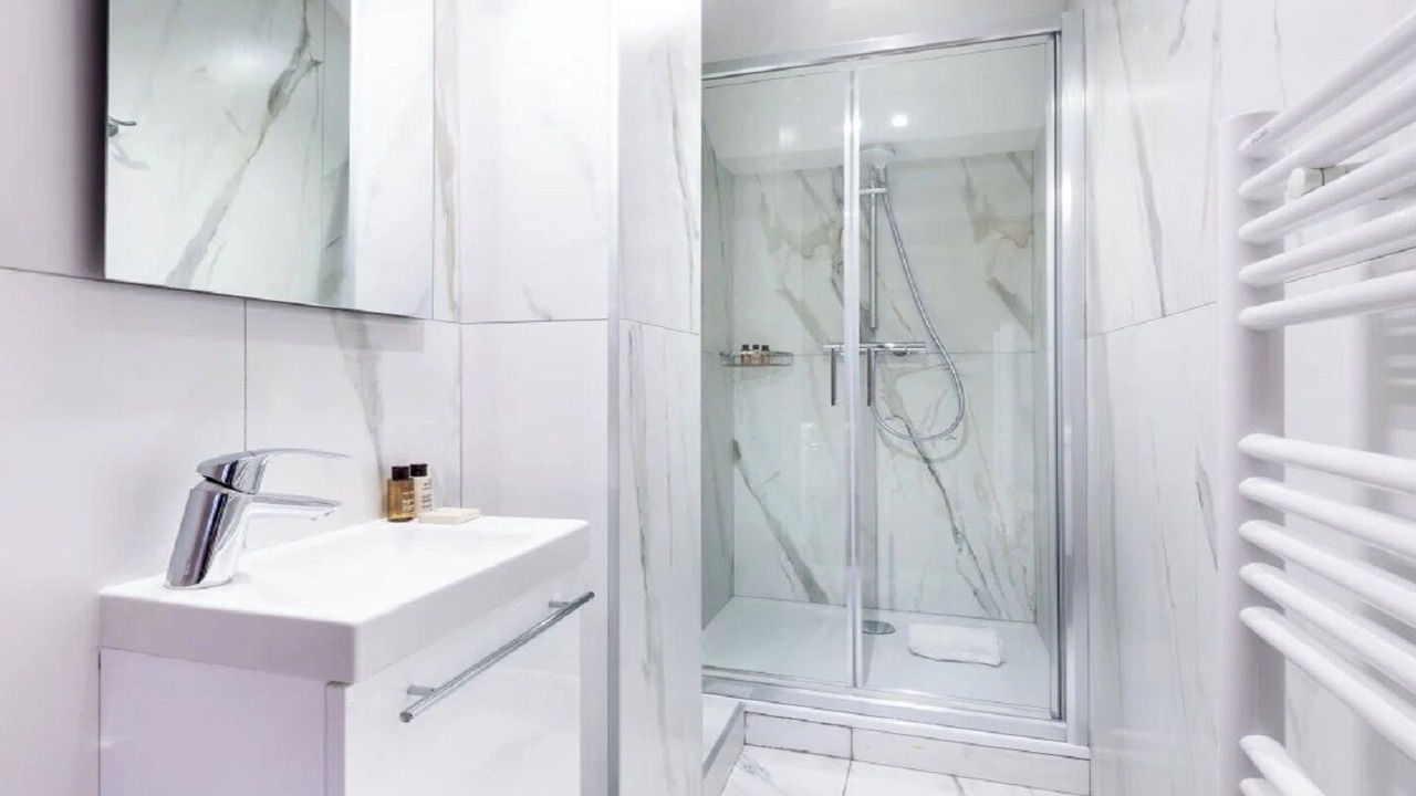 Photo of Bathroom in Bercy