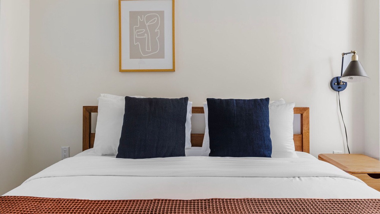 Photo of Bedroom in Sutton Place