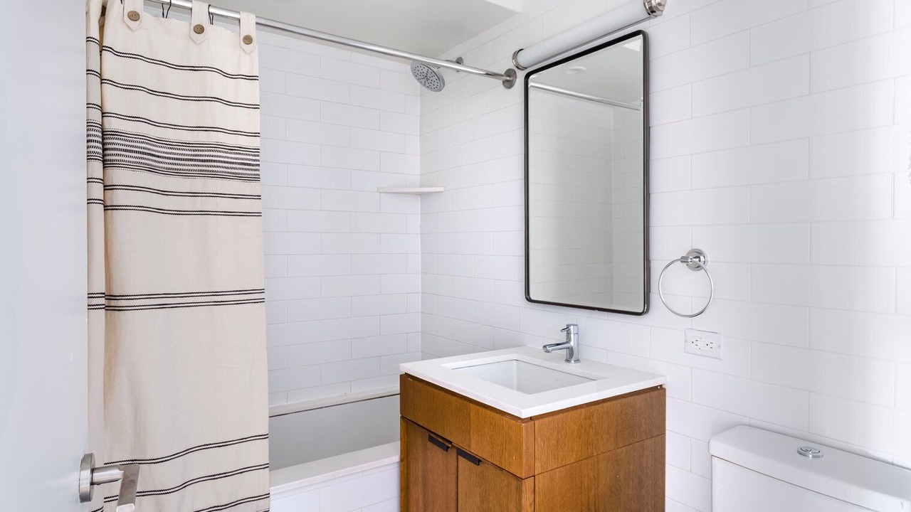Photo of Bathroom in Sutton Place
