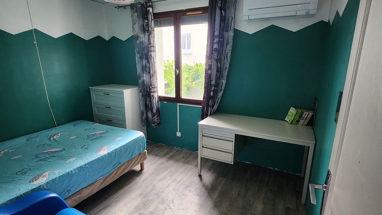 Photo of Bedroom in Athis-Mons