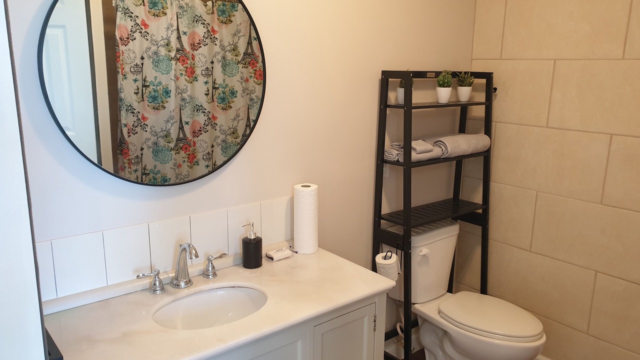 Photo of Bathroom in Cooper's Town