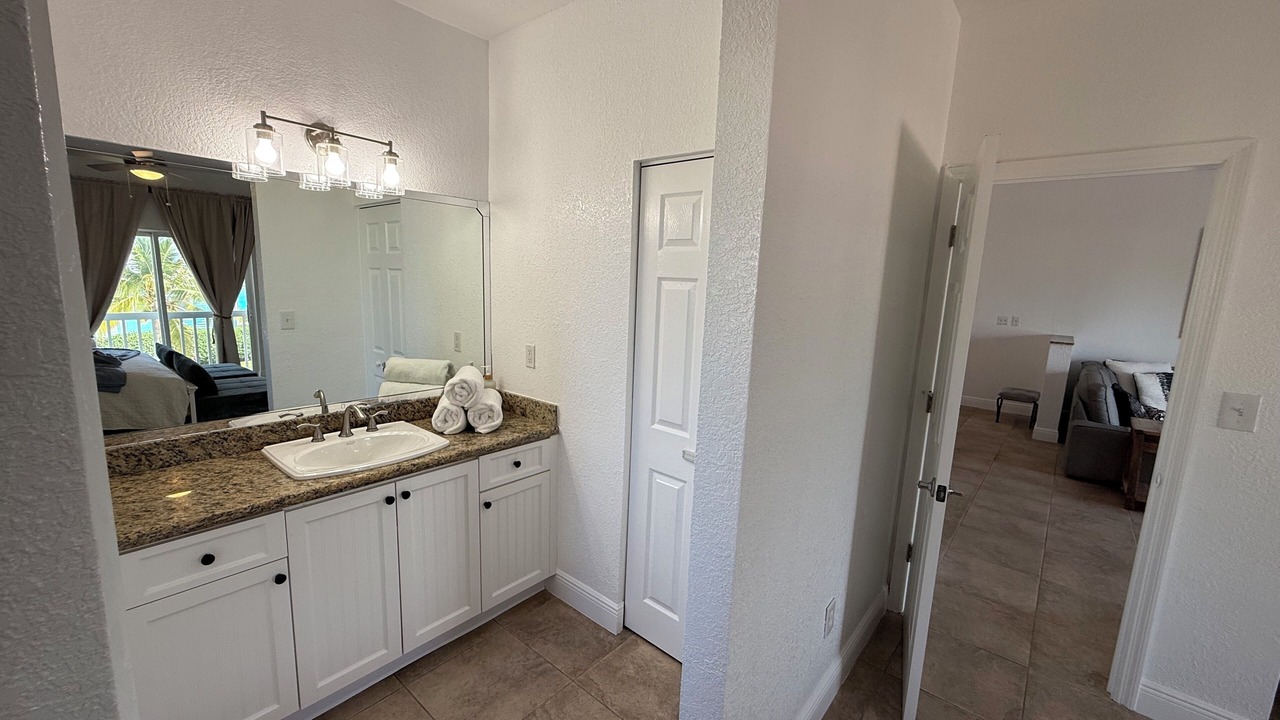Photo of Bedroom in Alice Town