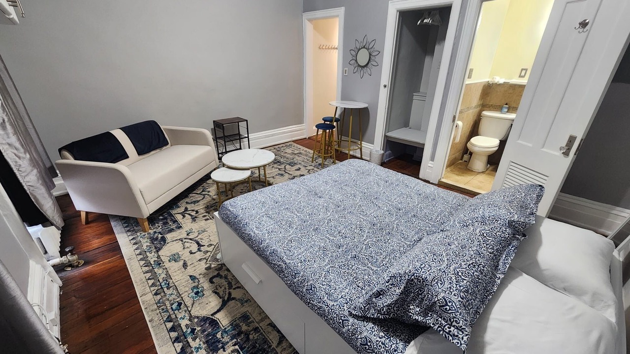 Photo of Bedroom in Tudor City