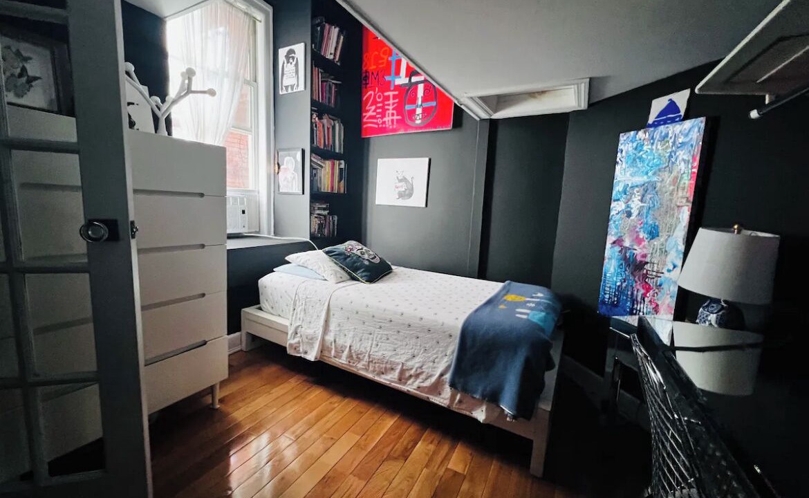 Photo of Bedroom in Gramercy