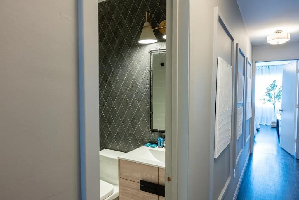 Photo of Bathroom in Canarsie