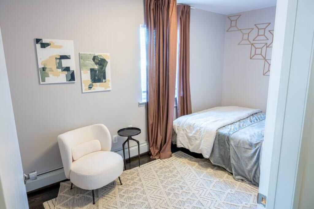 Photo of Bedroom in Canarsie