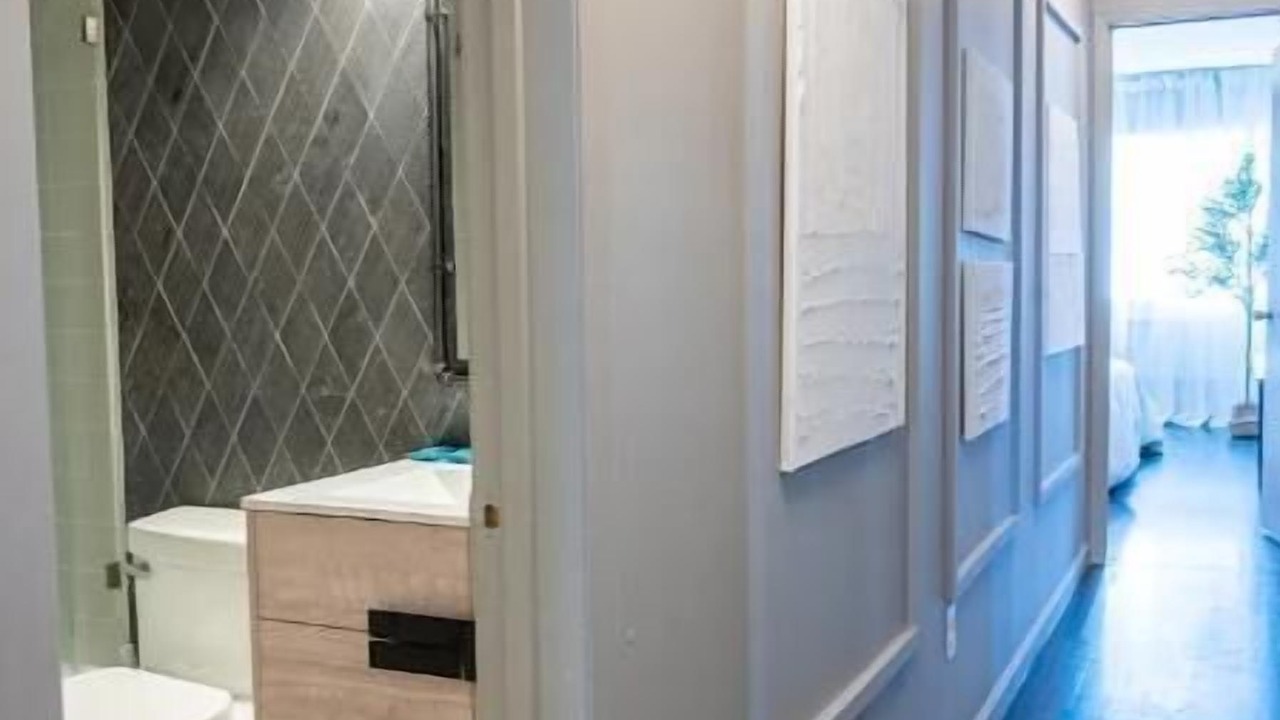 Photo of Bathroom in Canarsie