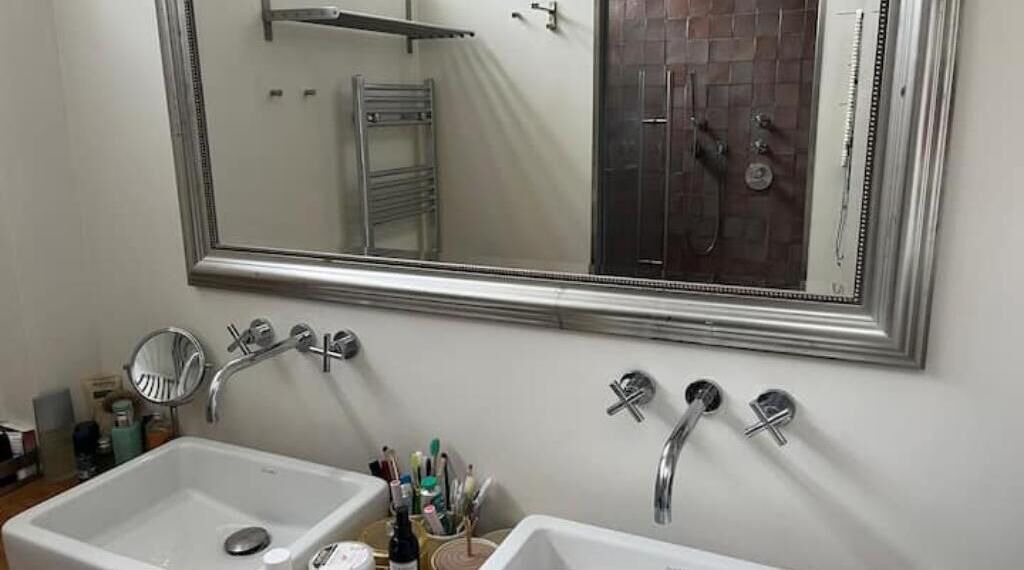 Photo of Bathroom in Hopital Saint-Louis