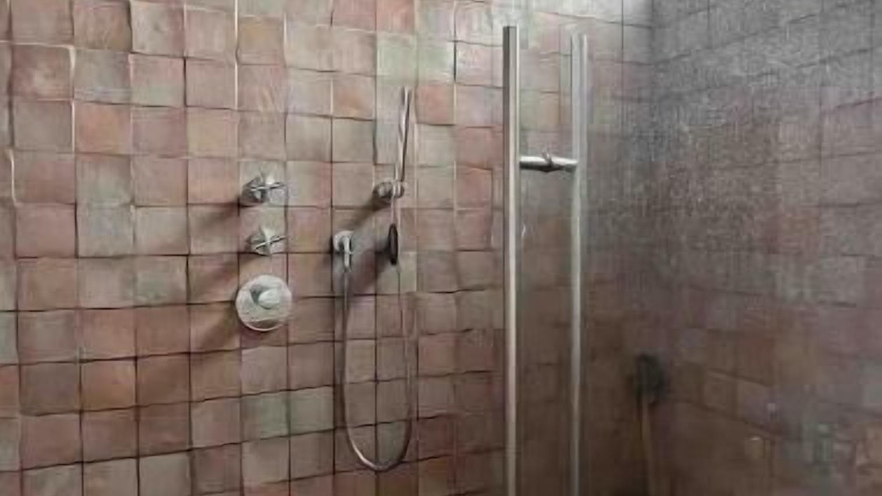 Photo of Bathroom in Hopital Saint-Louis