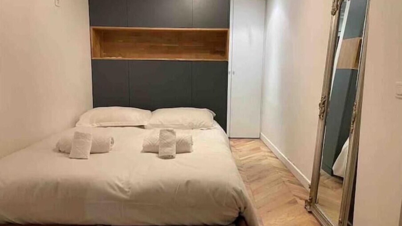 Photo of Bedroom in Hopital Saint-Louis