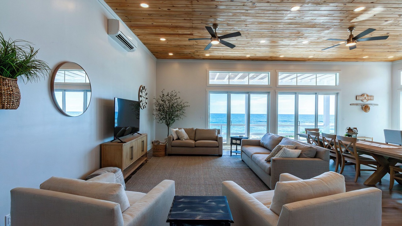 Photo of Livingroom in Great Guana Cay