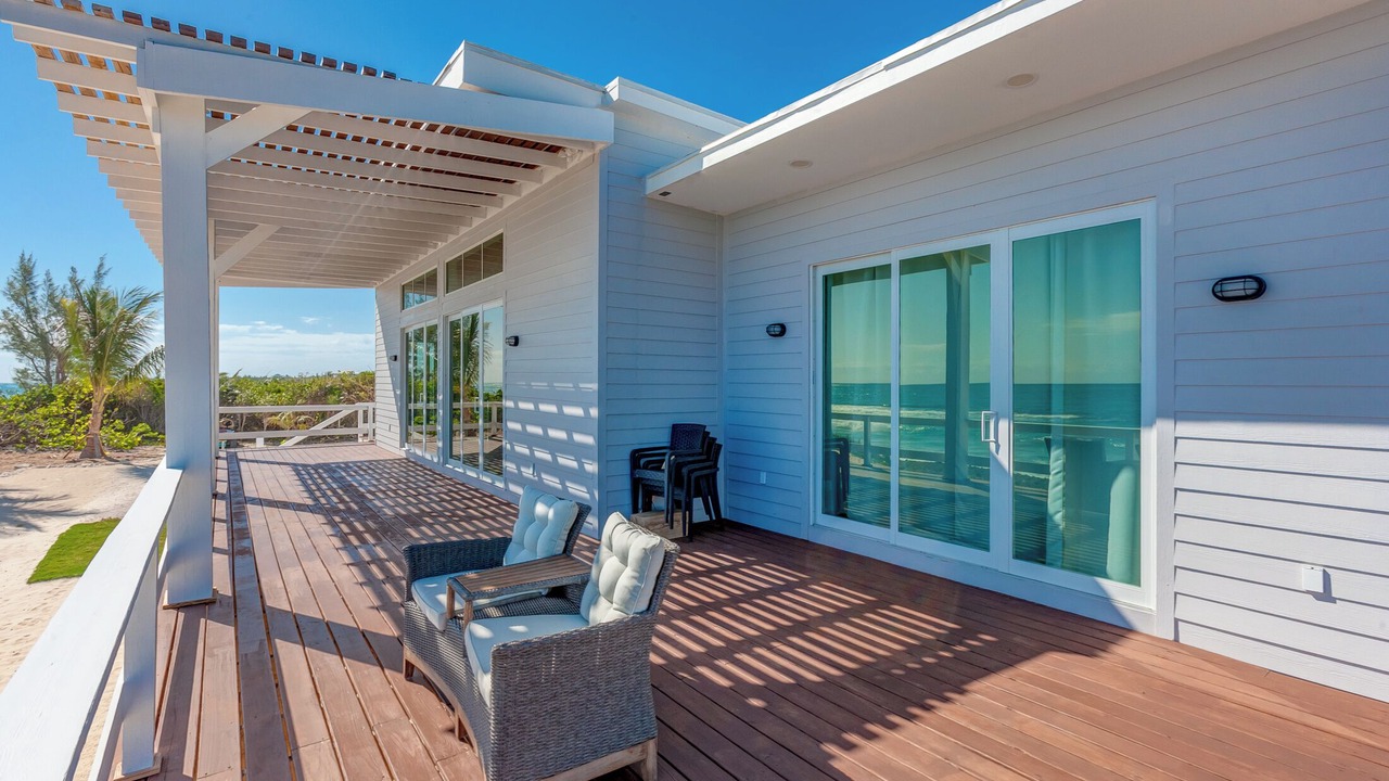 Photo of Patio Balcony in Great Guana Cay