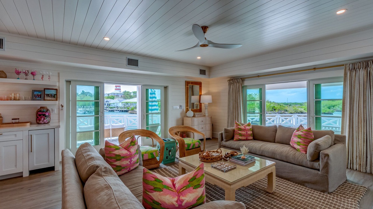 Photo of Livingroom in Hope Town