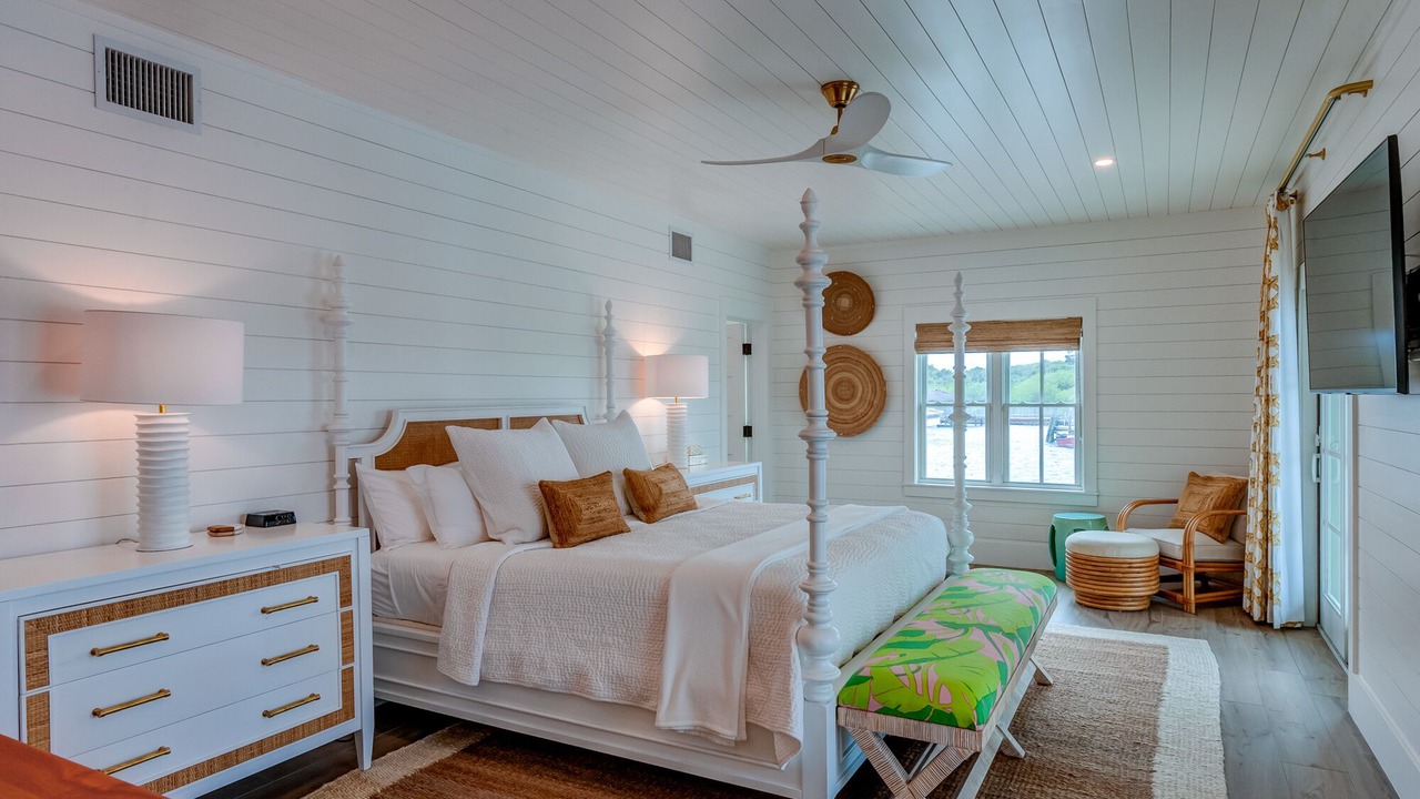 Photo of Bedroom in Hope Town