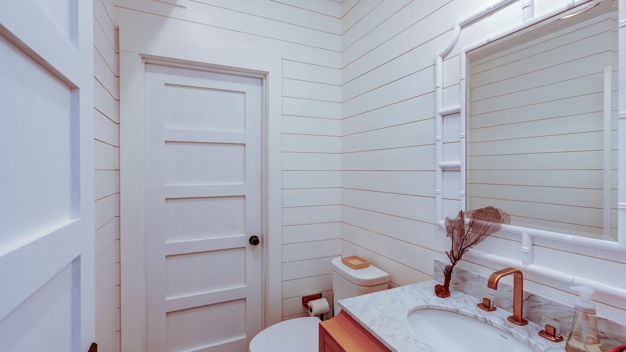 Photo of Bathroom in Hope Town