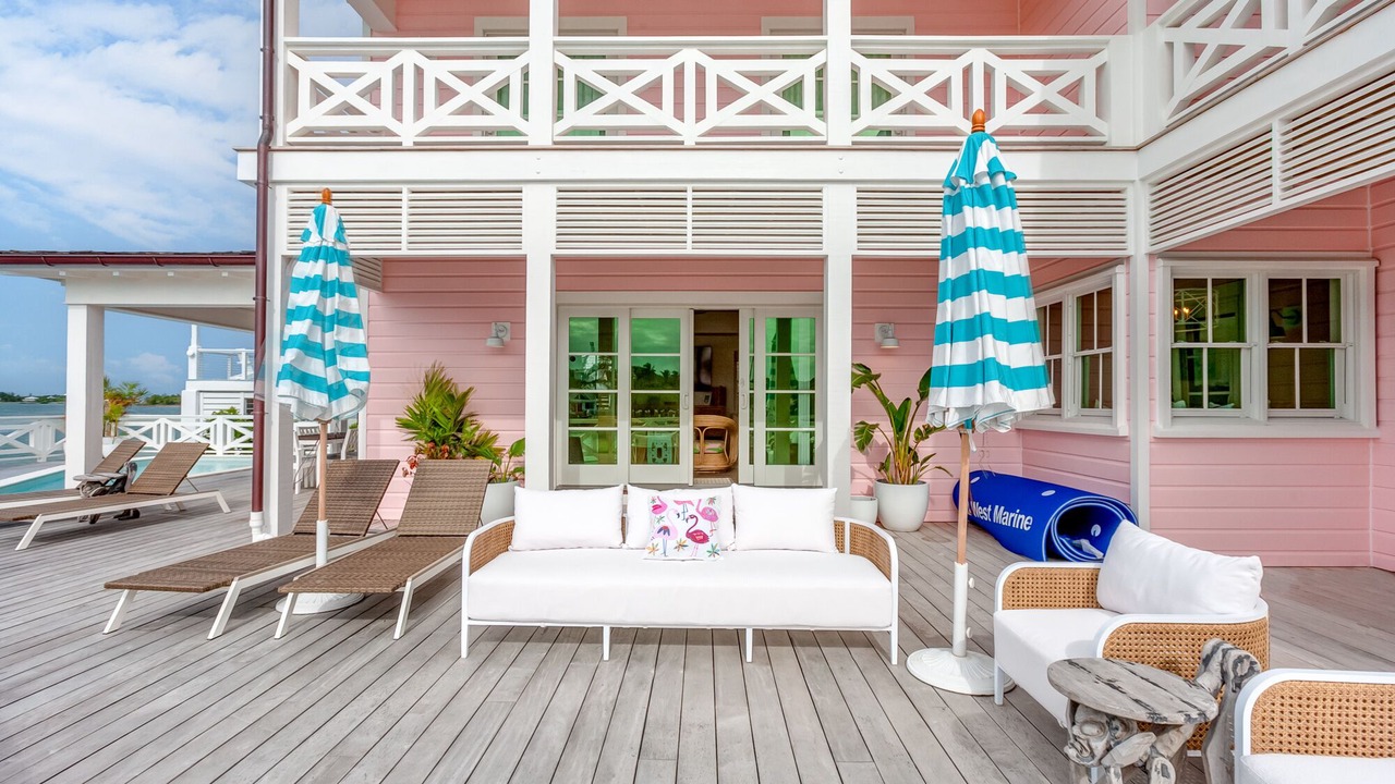 Photo of Patio Balcony in Hope Town