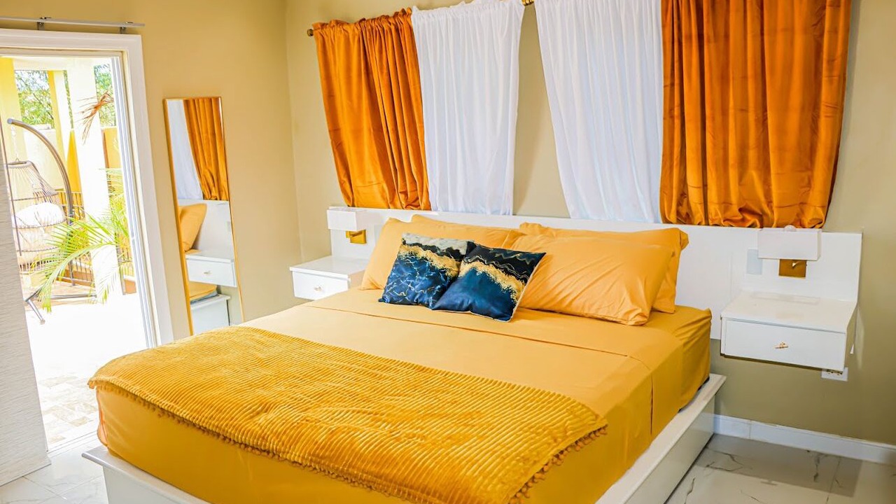 Photo of Bedroom in Green Island