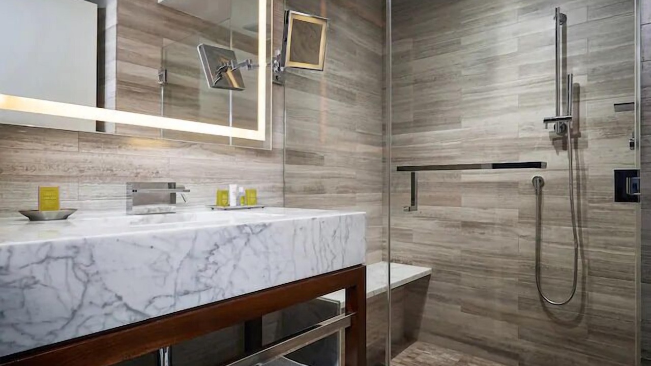 Photo of Bathroom in Central Park South