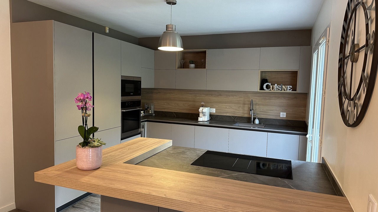 Photo of Kitchen in Le Plessis-Robinson