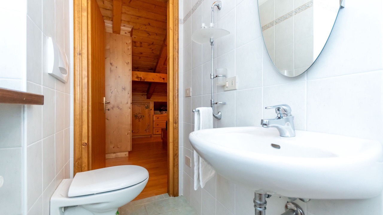 Photo of Bathroom in Alleghe
