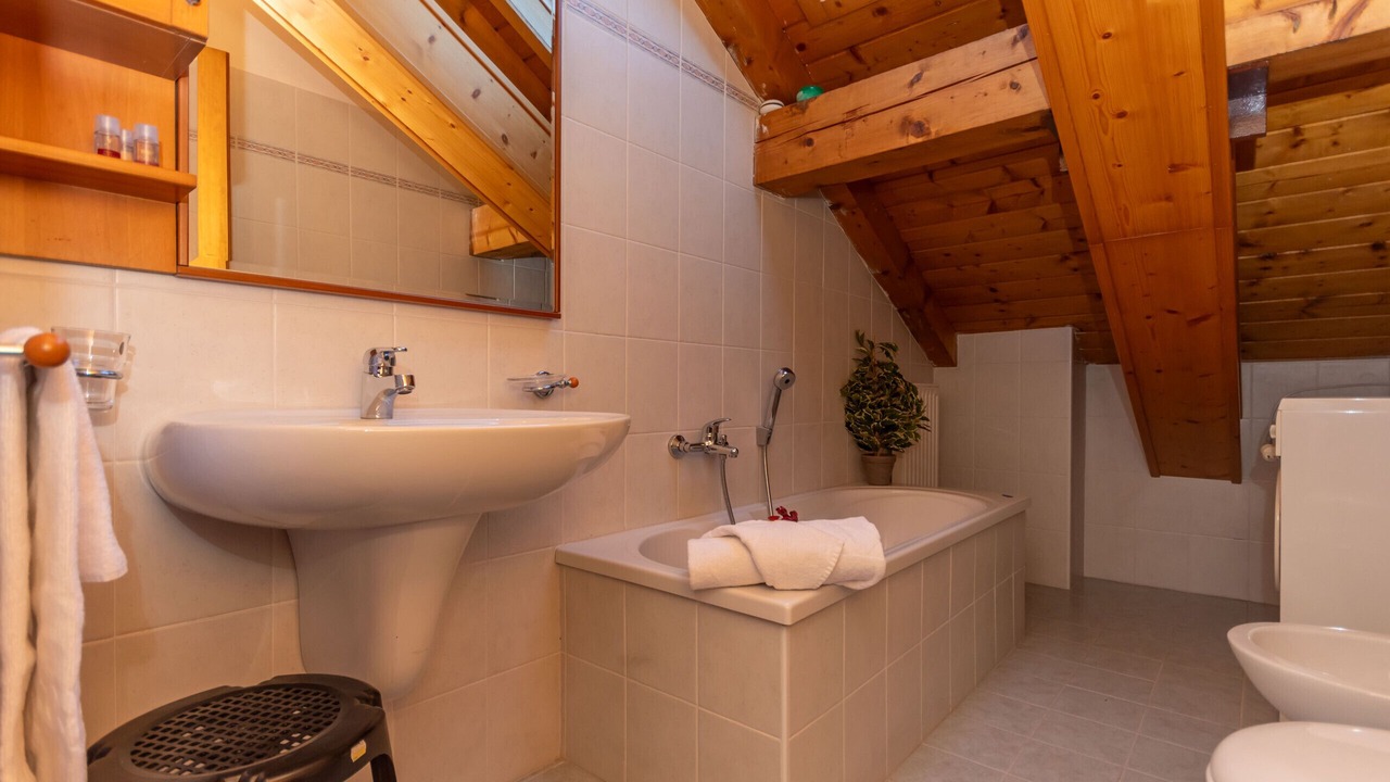 Photo of Bathroom in Alleghe