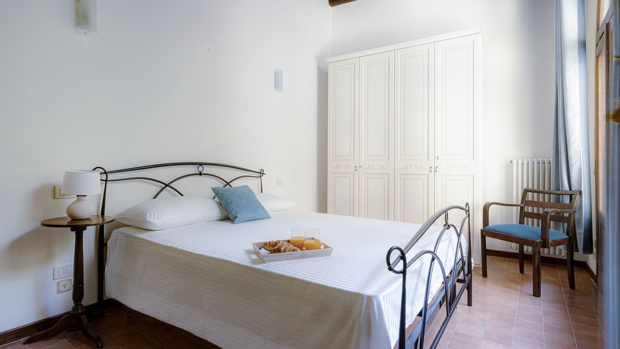 Photo of Bedroom in Historic Centre