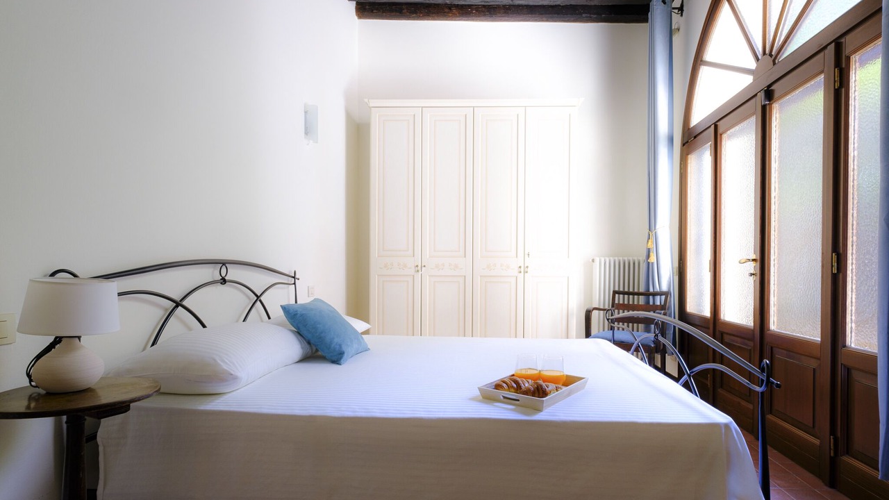 Photo of Bedroom in Historic Centre
