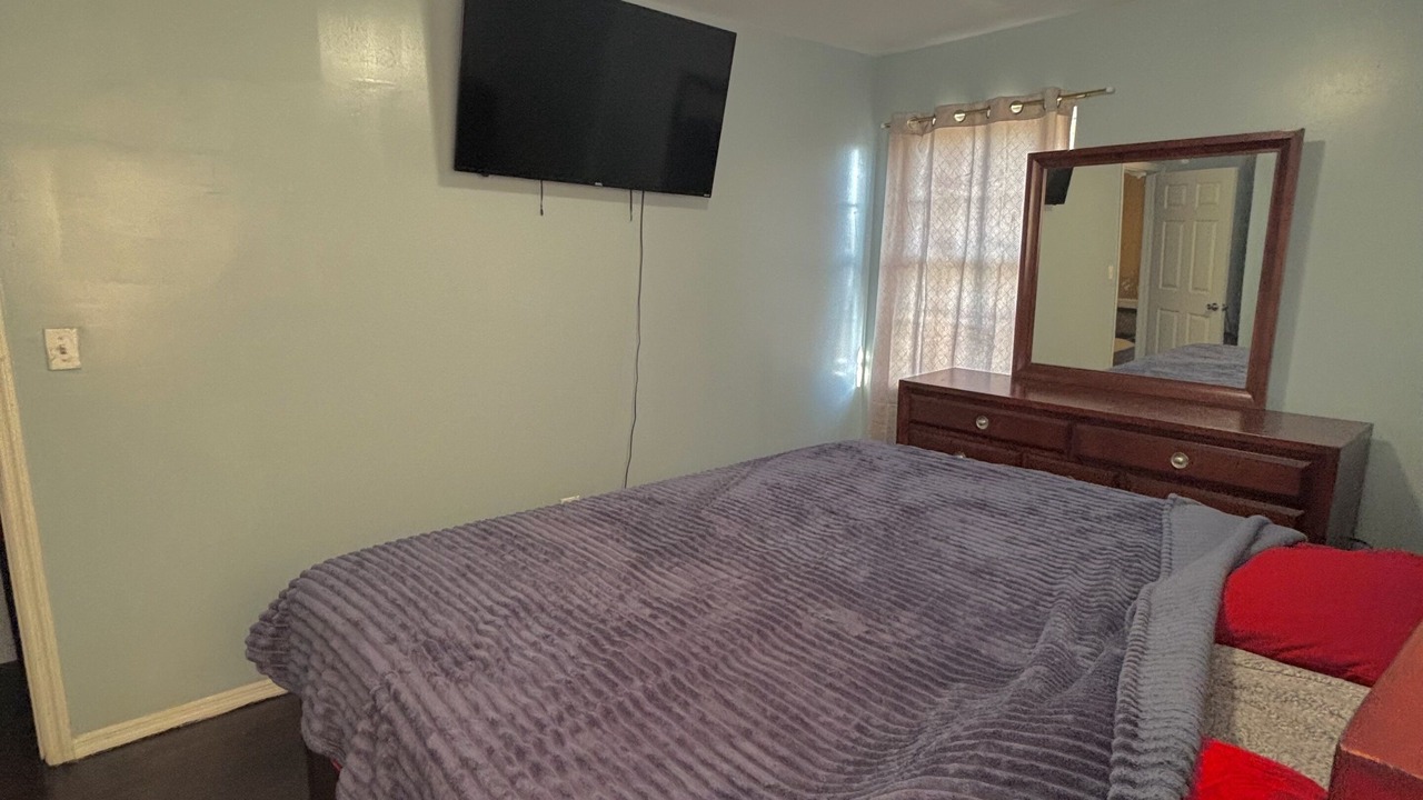Photo of Bedroom in Queens
